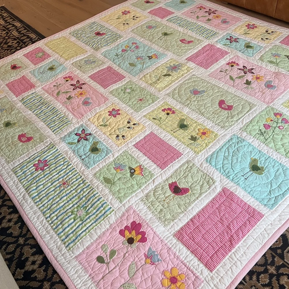 Pottery Barn vintage Kids embroidered Patchwork Quilt daisy garden birds floral - Picture 3 of 11